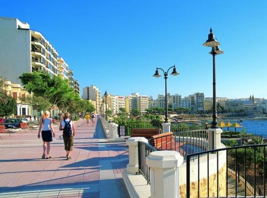 Seaview Apartment In Fort Cambridge, 슬리에마 외부 사진